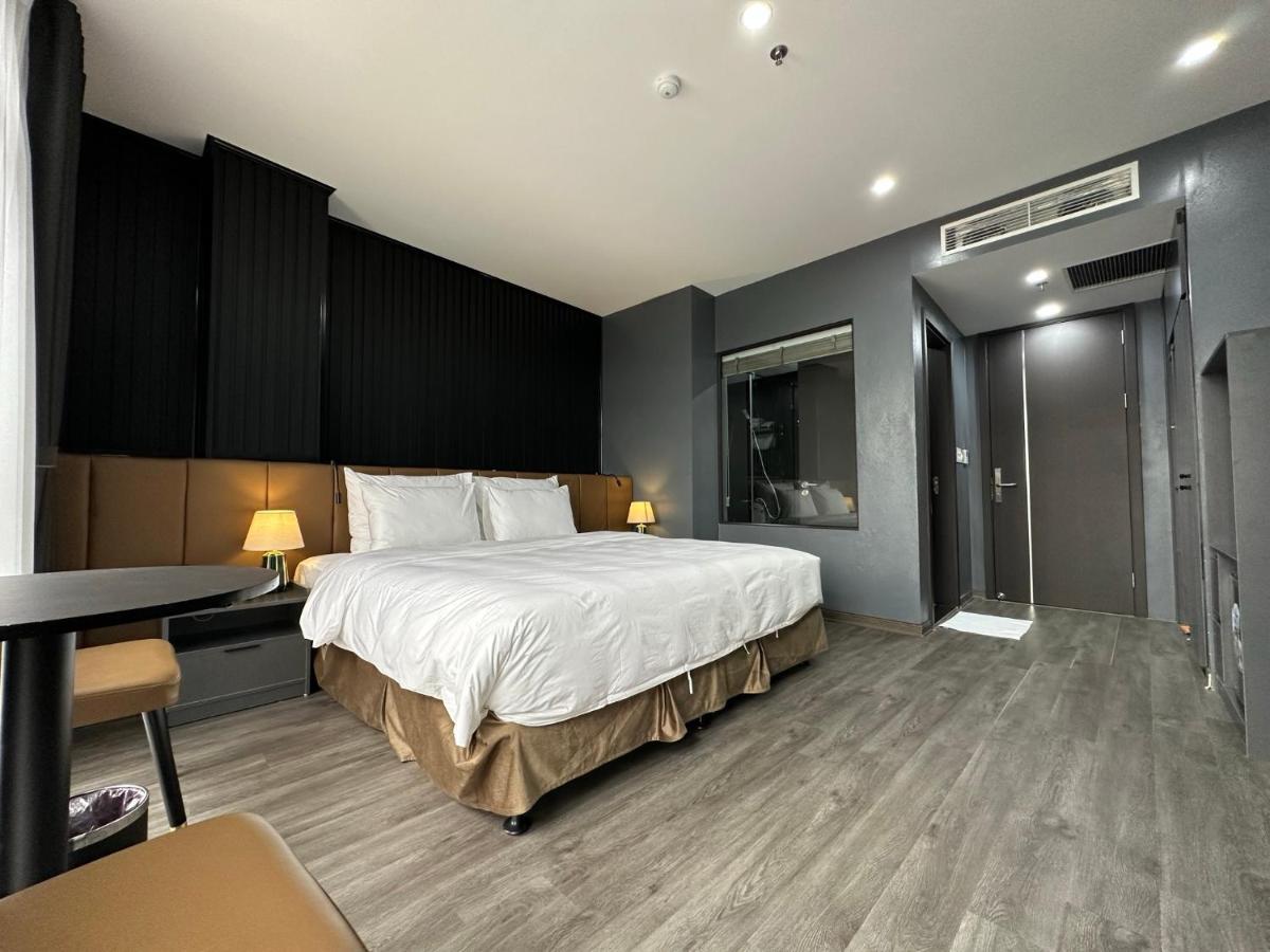 La Maison Boutique Hotel カオバン エクステリア 写真